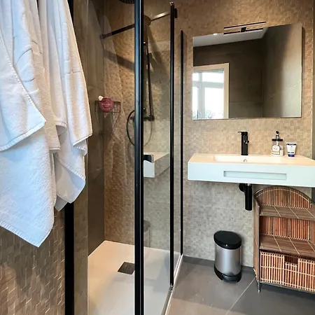 Cozy Modern With Pool In * Nerja