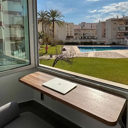 Apartment Cozy Modern With Pool In Nerja