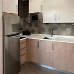 Appartement Cozy Modern With Pool In
